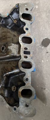 Cleveland factory cast iron 2v small port intake manifold