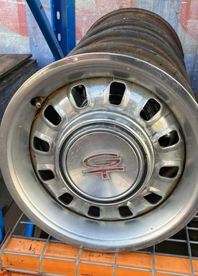 1968 Mustang 12 slots set of four used