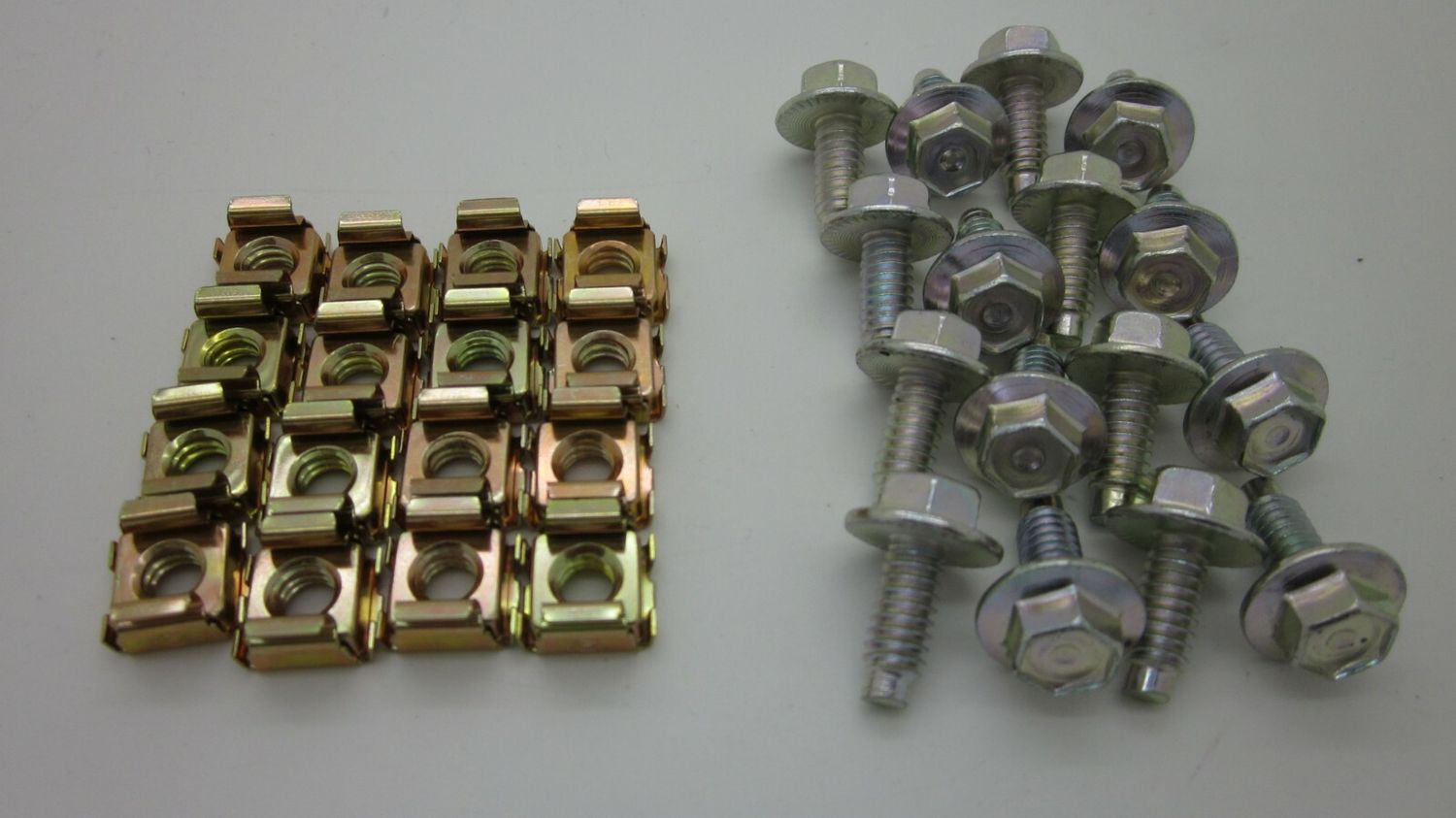 XR- XY Falcon fuel tank mounting kit