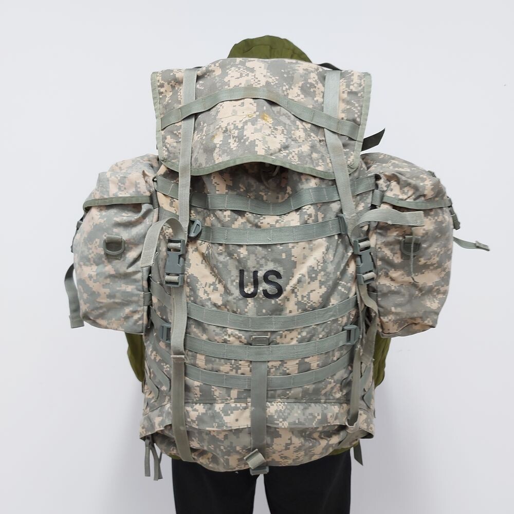 SAC À DOS ARMÉE AMÉRICAINE AVEC ARMATURE, État: Bonne condition