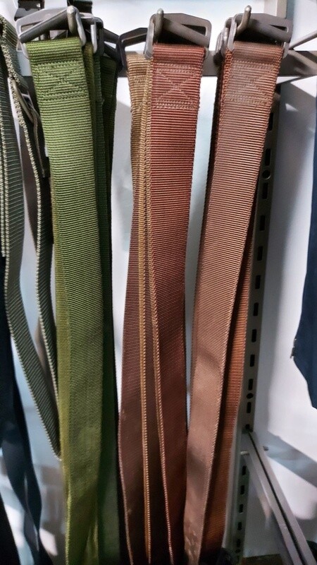 CEINTURE DE COMBAT ARMÉE CANADIENNE