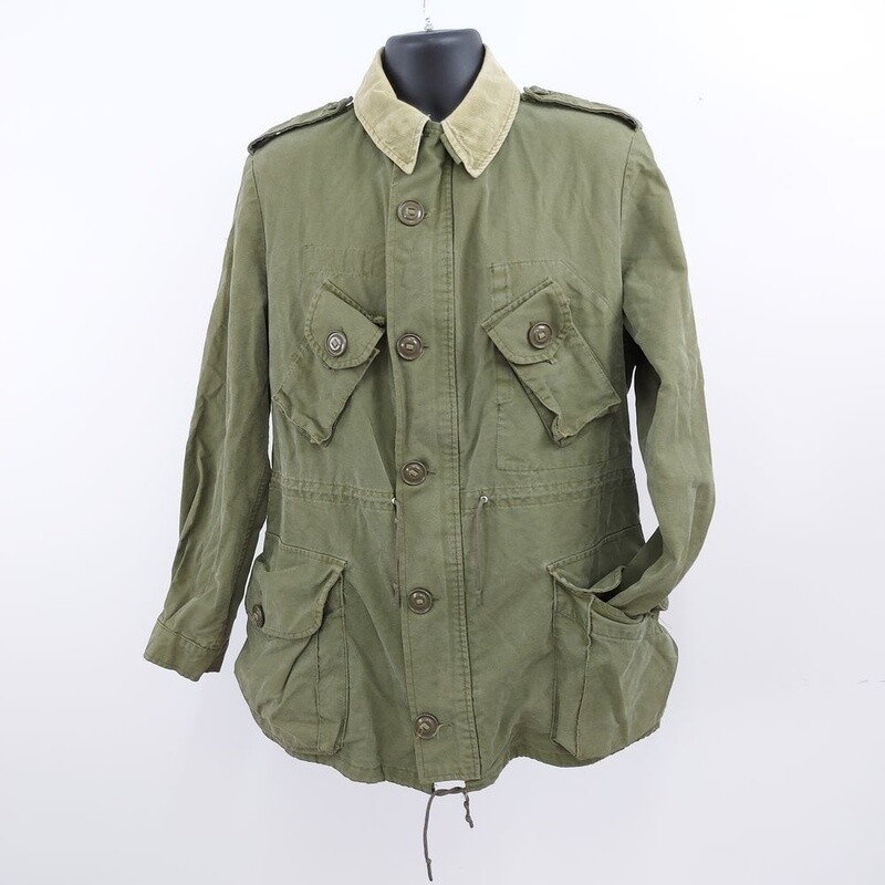MANTEAU DE COMBAT