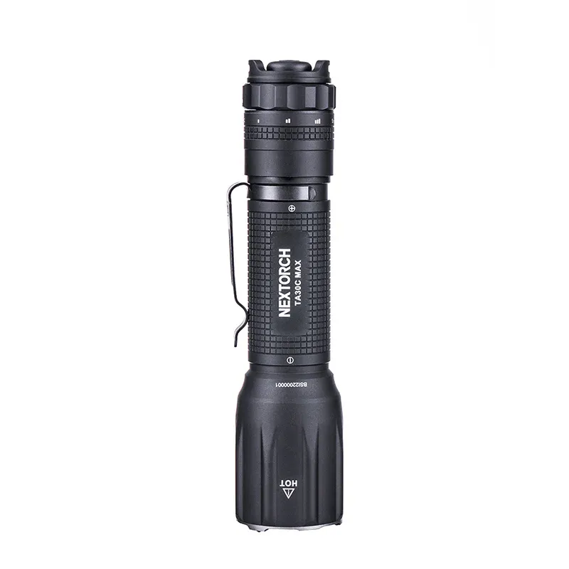 LAMPE DE POCHE TACTIQUE 3000 LUMENS STROBOSCOPIQUE TA30C MAX NEXTORCH