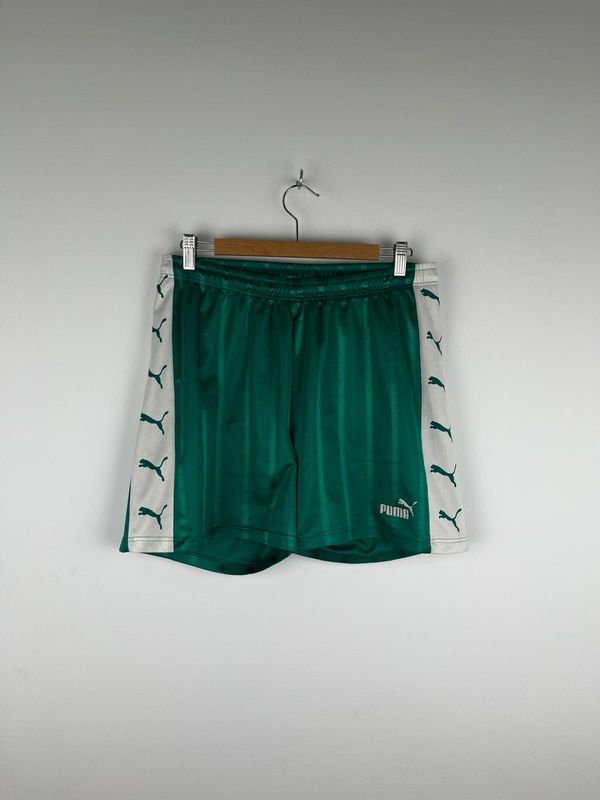 Short deportivo Vintage Puma Verde