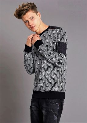 Mondo Black Triangle Zipper Sweater