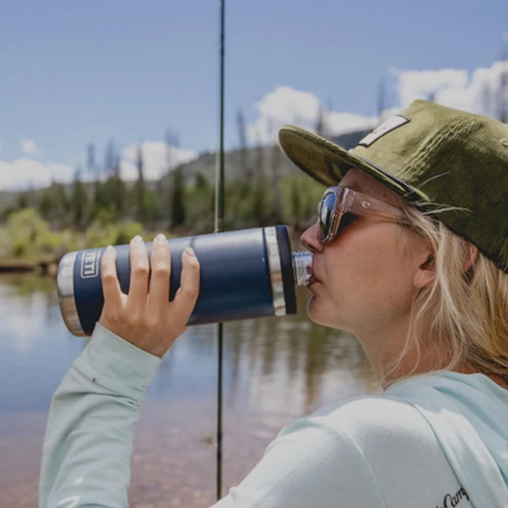 YETI RAMBLER 26 OZ BOTELLA CON  CHUG CAP