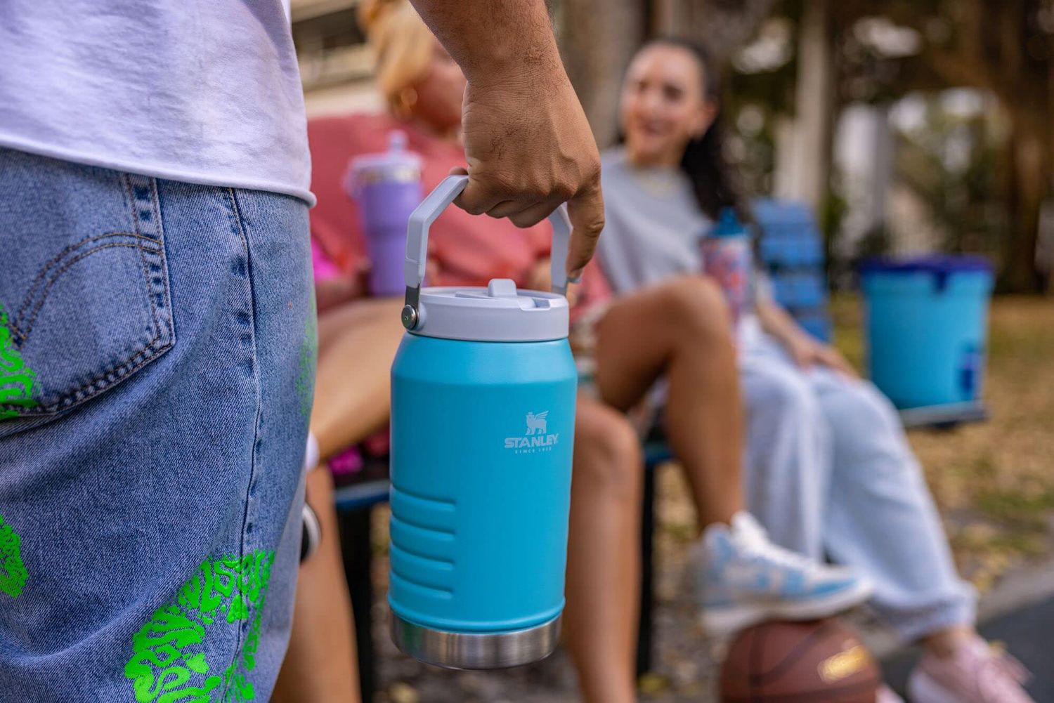 STANLEY ICEFLOW™ FLIP STRAW JUG | 64 OZ