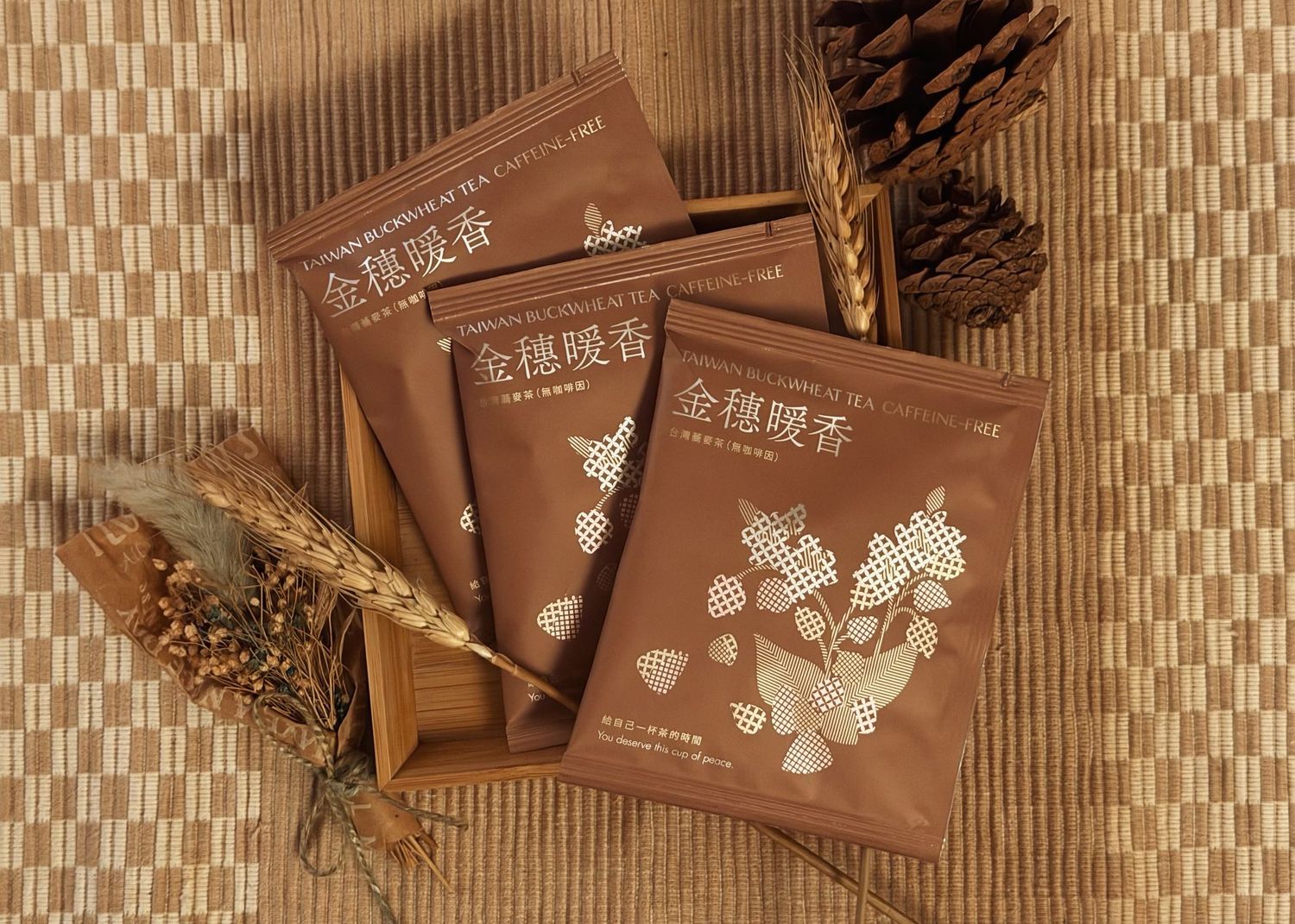 金穗暖香－台灣蕎麥茶（無咖啡因） · 盒裝