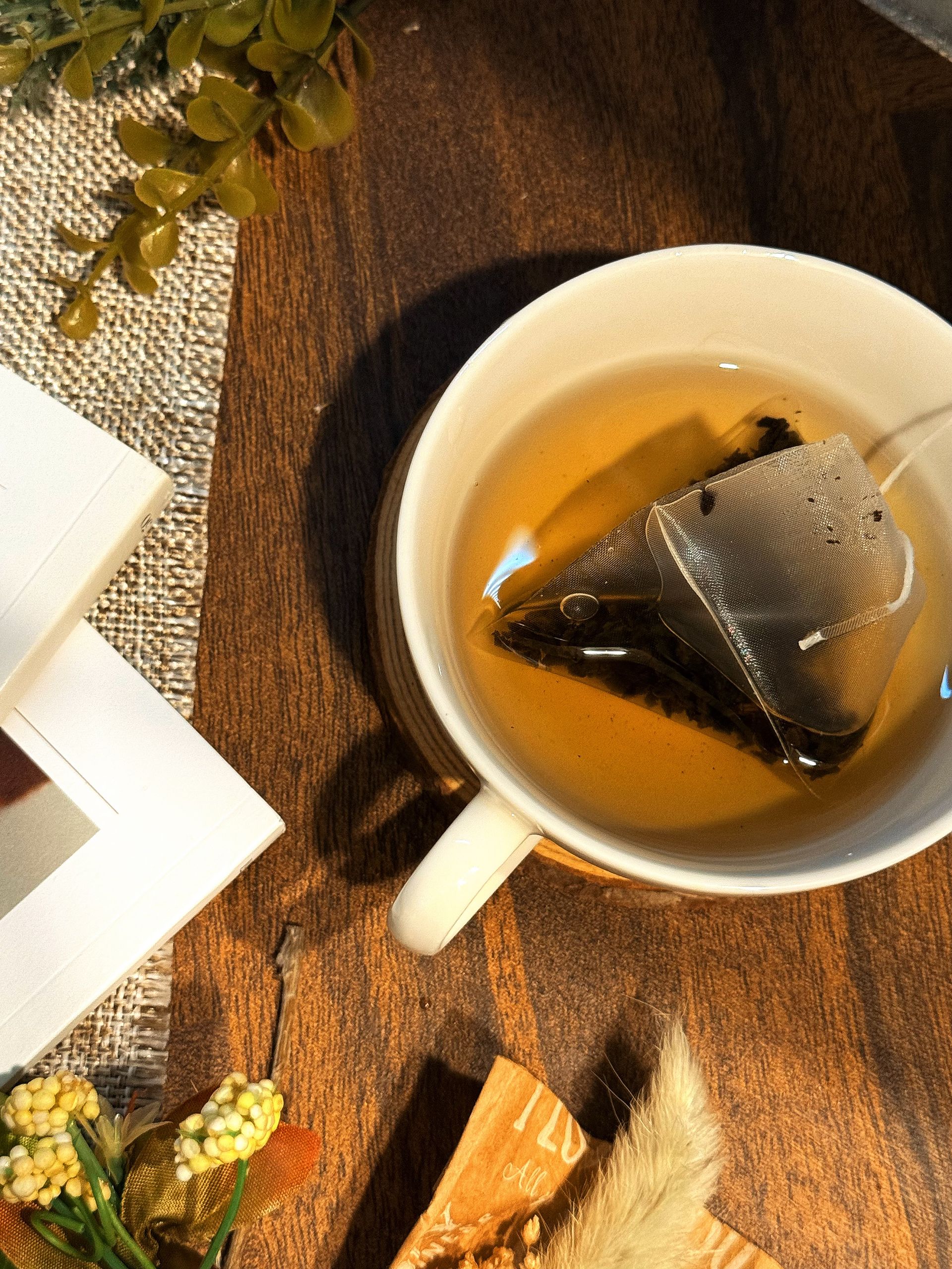 晨曦果蜜－台灣蜜香紅烏龍 · 盒裝