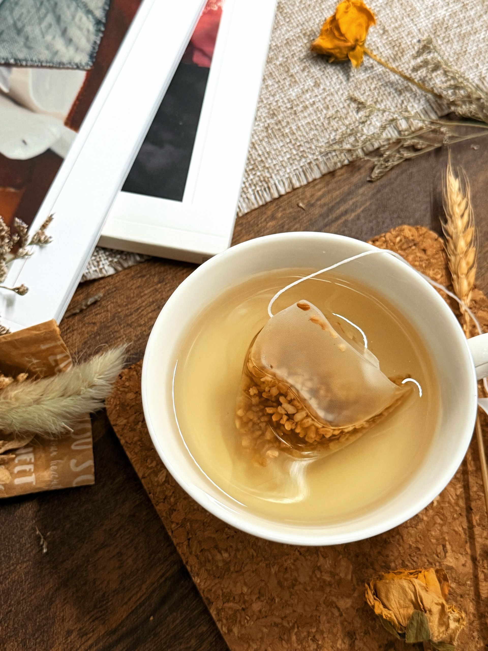 金穗暖香－台灣蕎麥茶（無咖啡因） · 盒裝