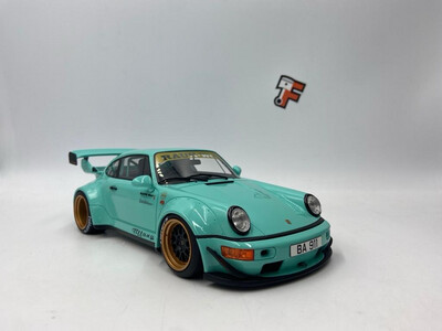 Porsche 911 993 RWB Vaillant 2022