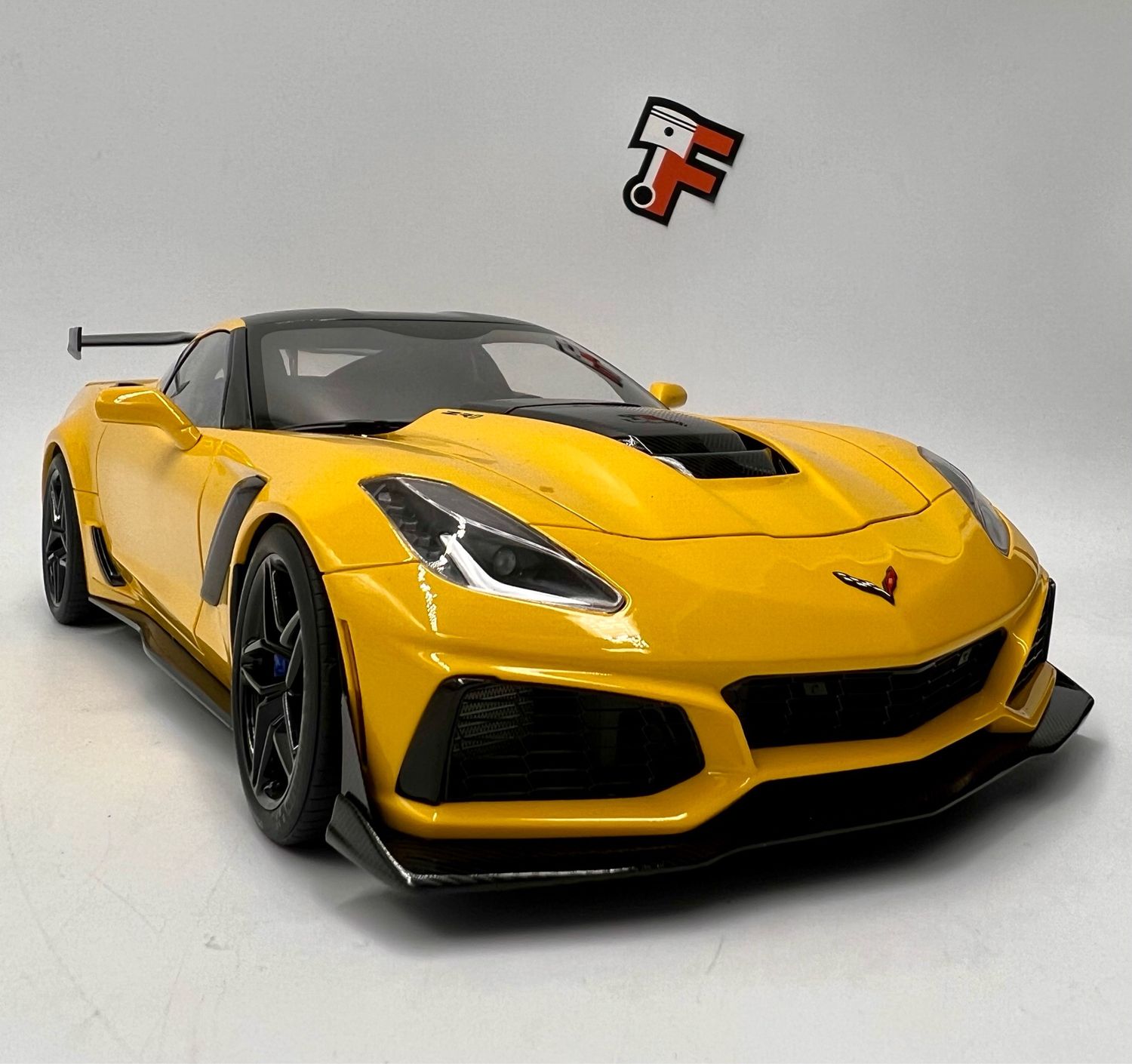 Chevrolet Corvette C7 ZR1 Racing Yellow 2019