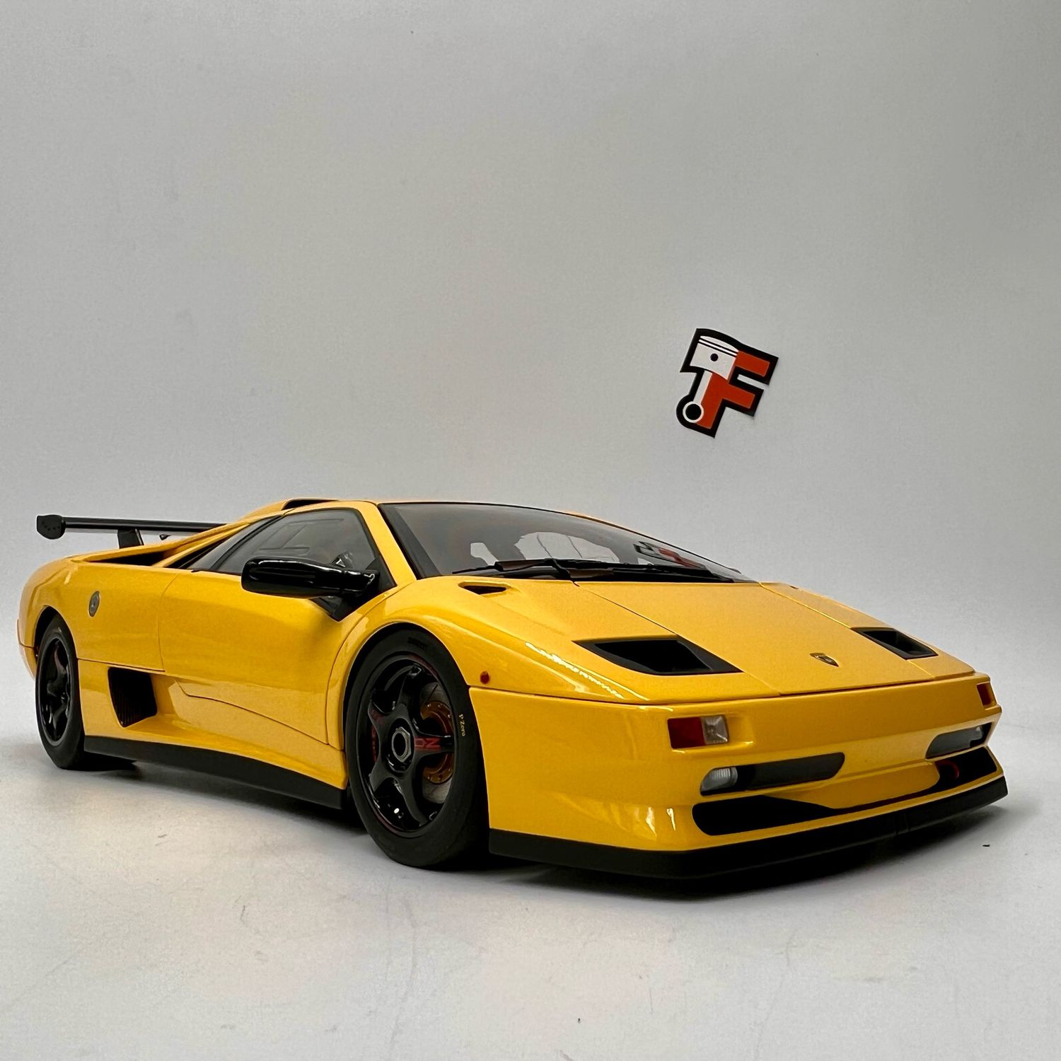 Lamborghini Diablo SV-R Superfly Yellow 1996