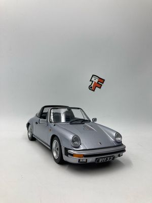 Porsche 911 Carrera Cabrio 3.2 ‘88