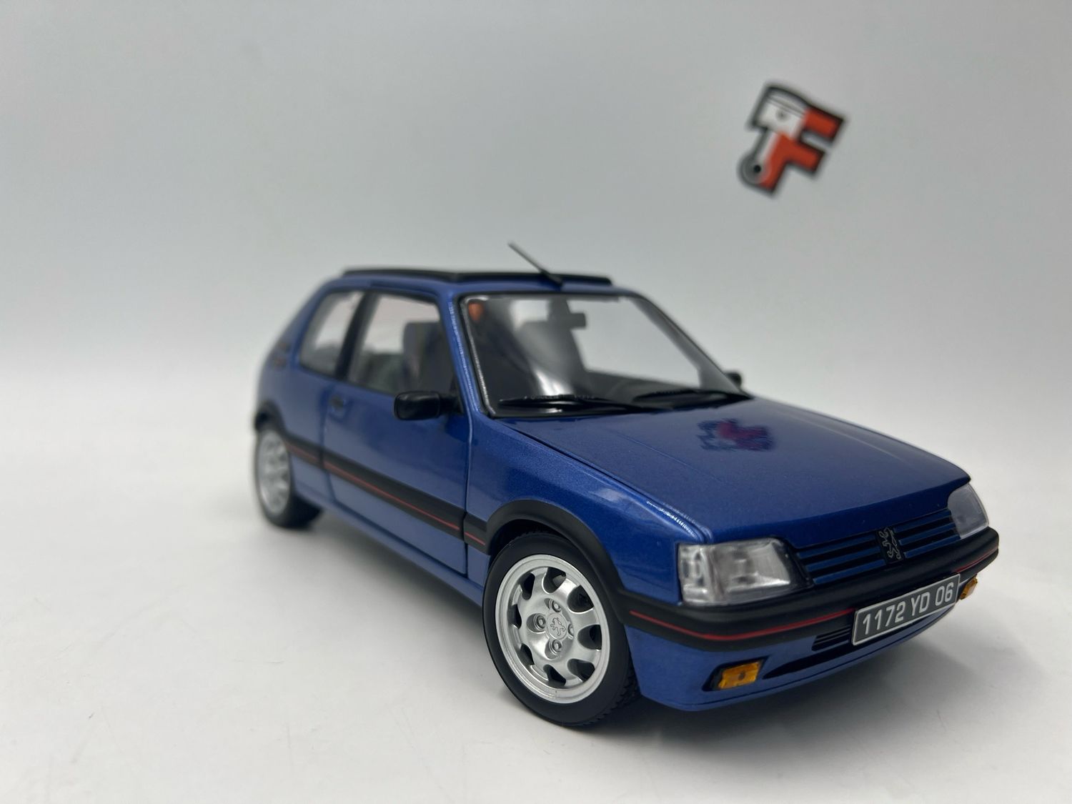 Peugeot 205 GTI 1.9 Miami Blue ‘92