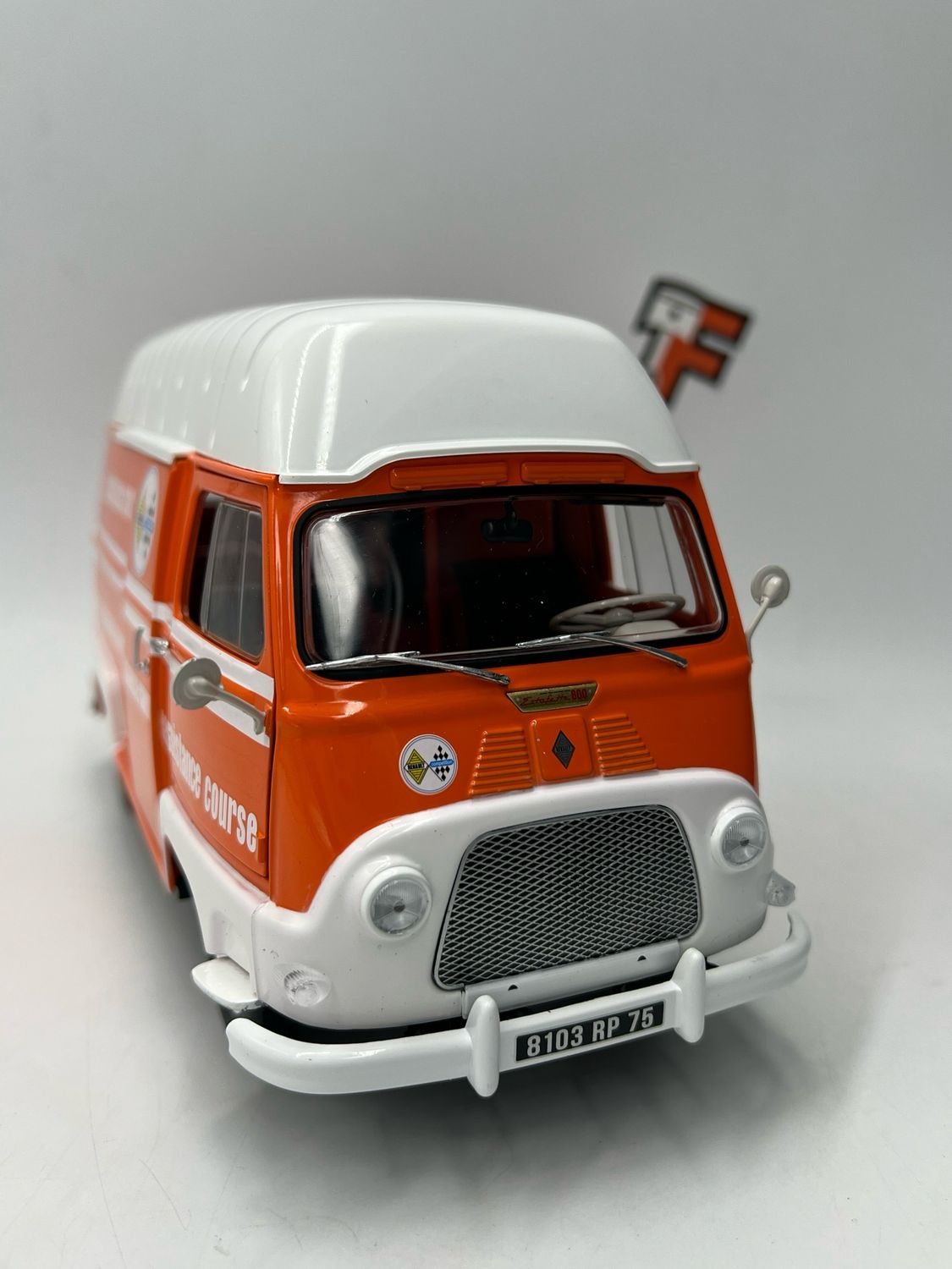 Renault Estafette Assistance Course 1968