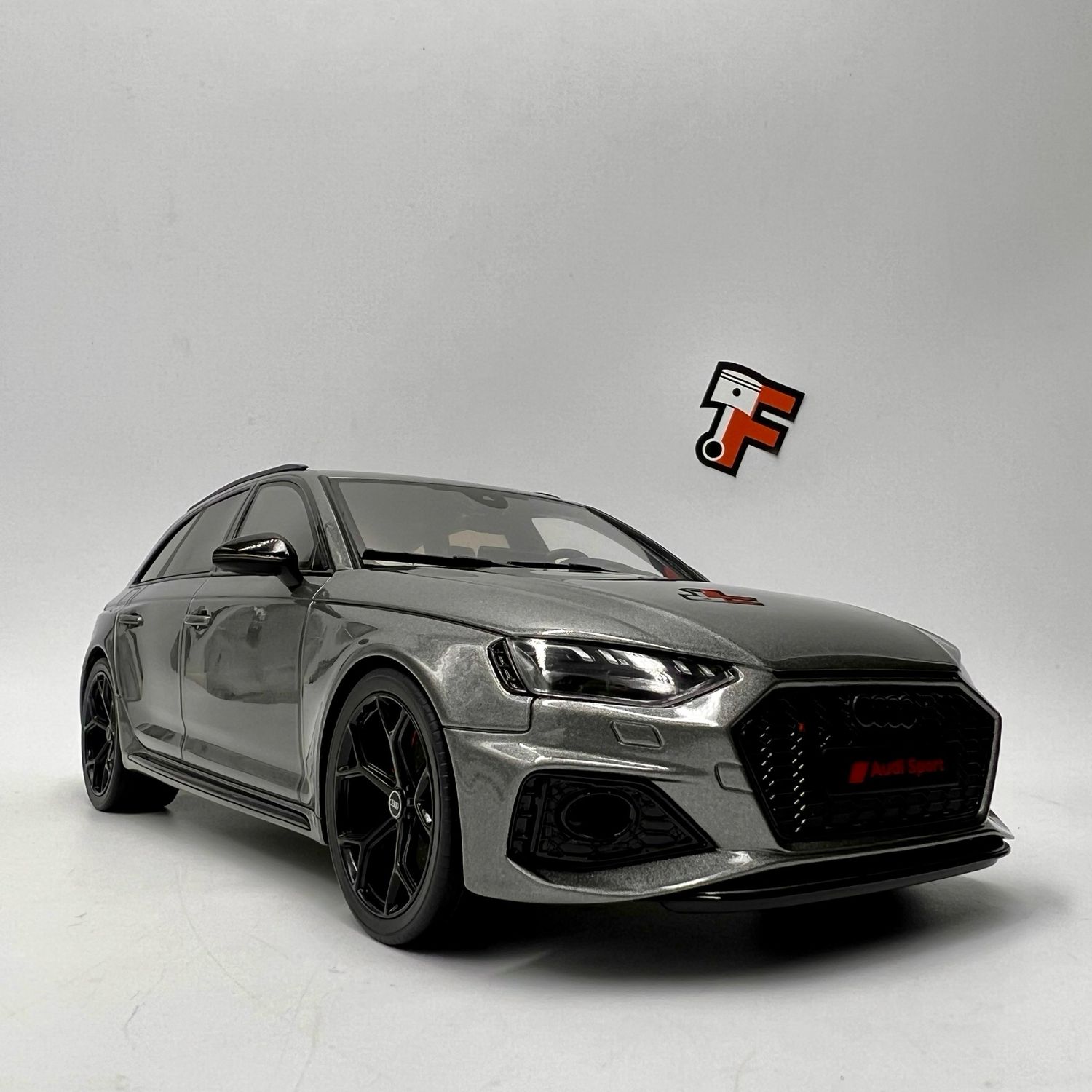 Audi RS4 Avant Competition Daytona Grey 2020