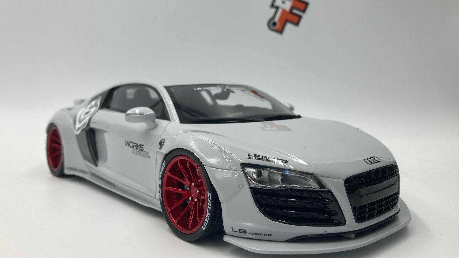 Audi R8 Liberty Walk LB-WORKS