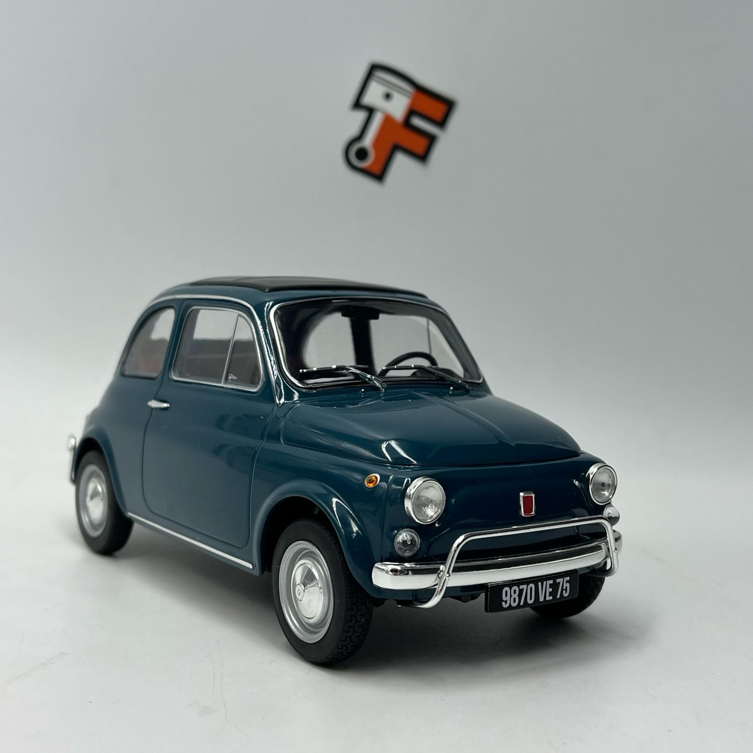 Fiat 500L 1968 Bleu