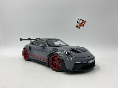 Porsche 911 GT3 RS Artic Grey / Pyro Red 2022