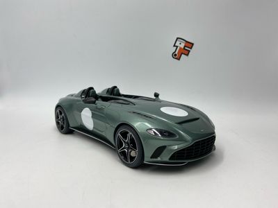 Aston Martin V12 Speedster Grey Metallic 2020