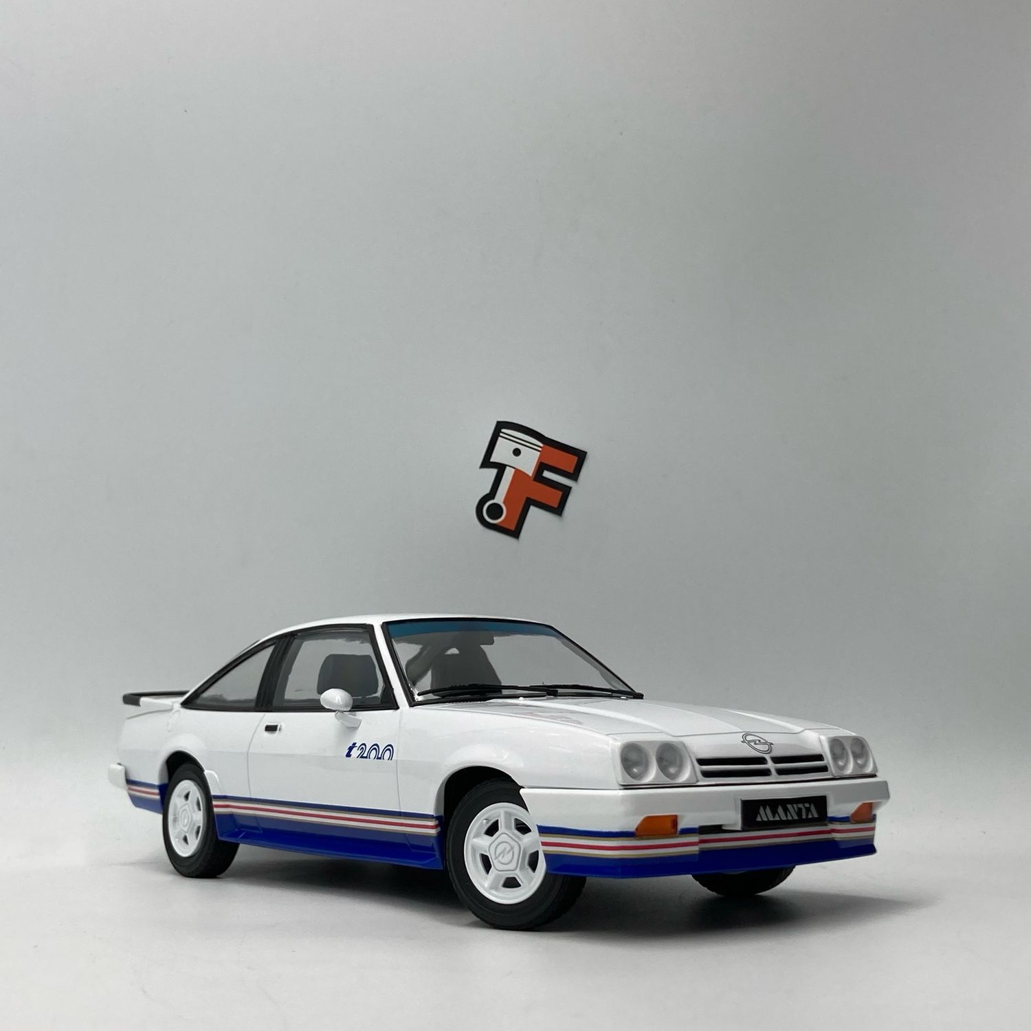 Opel Manta i200 Weiss 1984