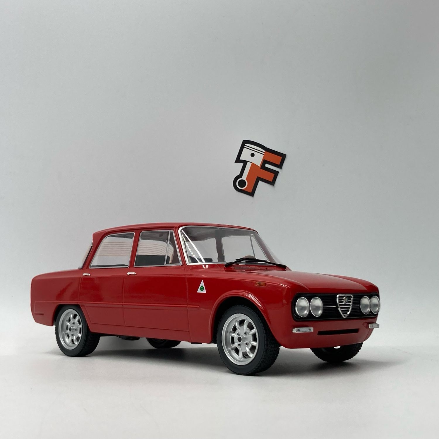 Alfa Romeo Giulia Nuova Super Rosso 1974