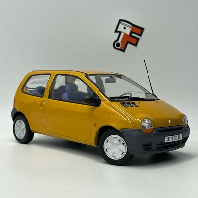 Renault Twingo Indian Yellow 1993