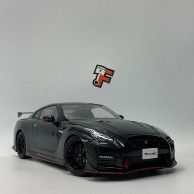 Nissan R35 GTR Nismo Special Edition Meteor Flake Black Pearl 2022