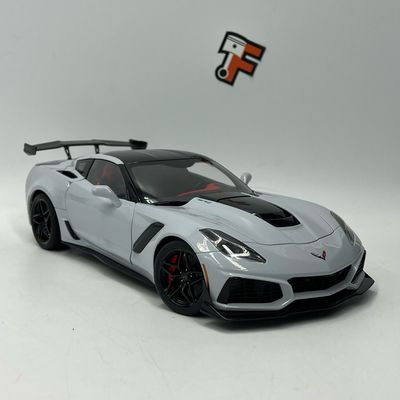 Chevrolet Corvette C7 ZR1 Grey