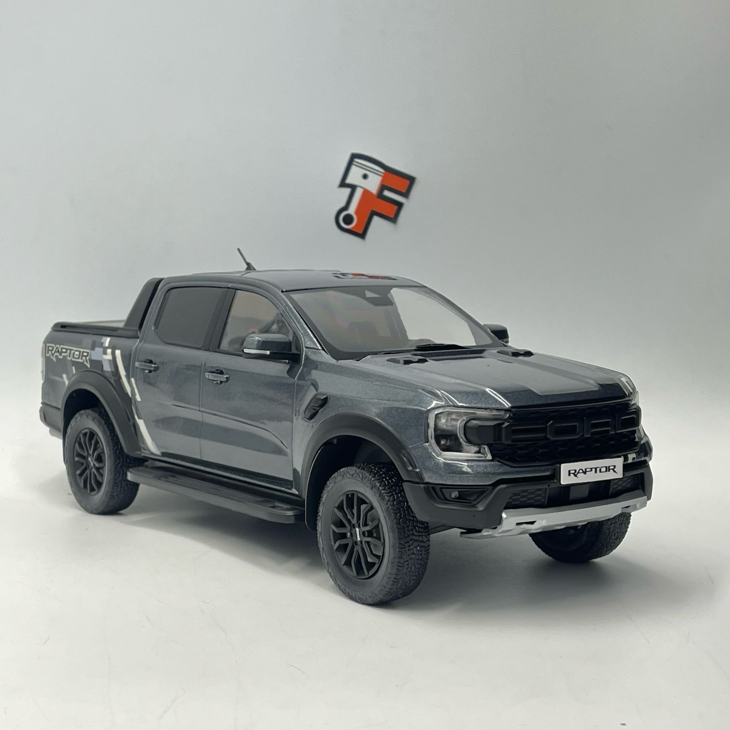 Ford Ranger Raptor Grey Metallic 2022