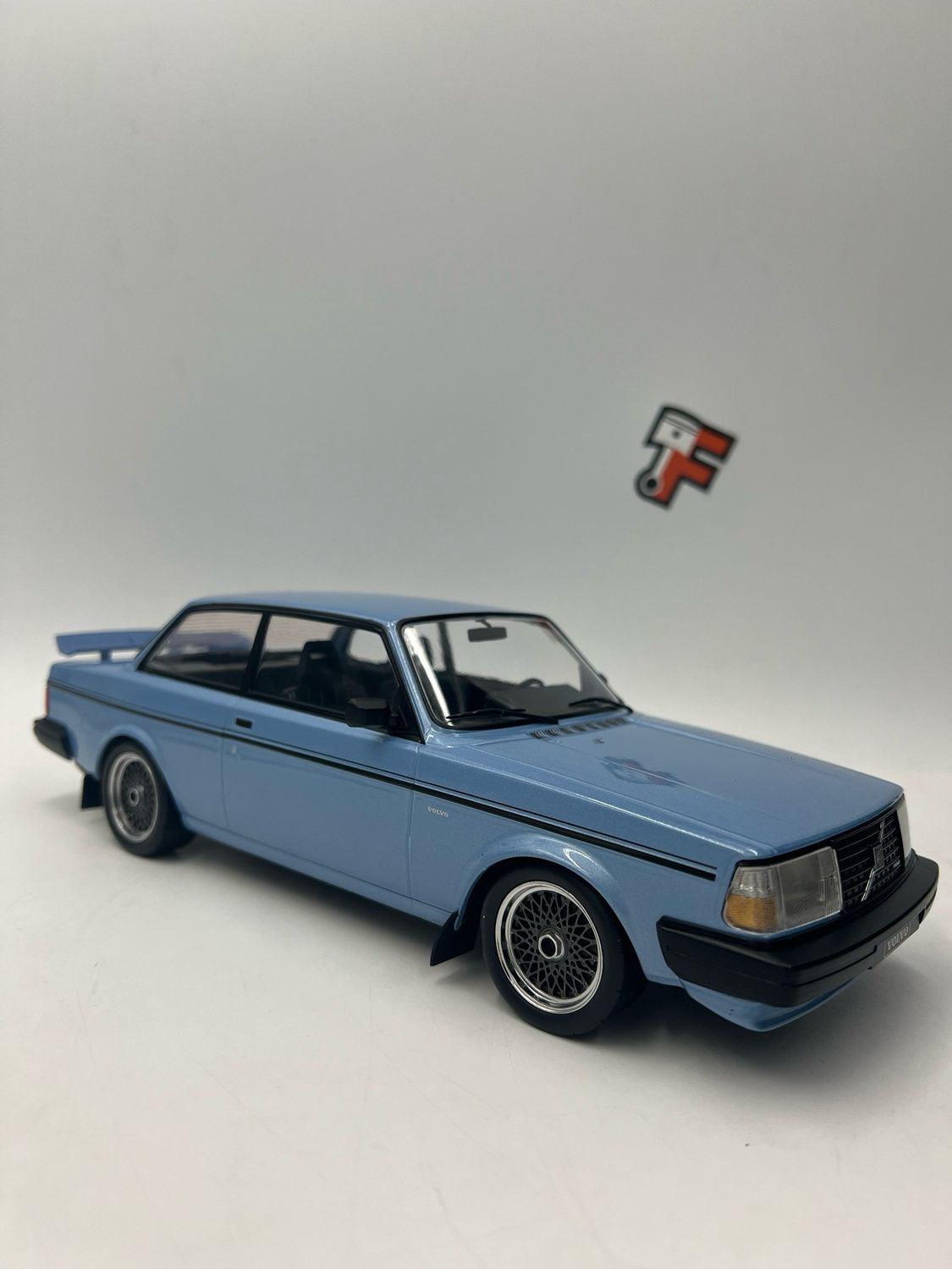 Volvo 240 Turbo Blue Metalic 1986