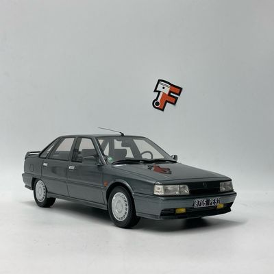 Renault R21 Turbo 2L Gris Métallisé 1991 Renault R21 Turbo 2L Gris Métallisé 1991