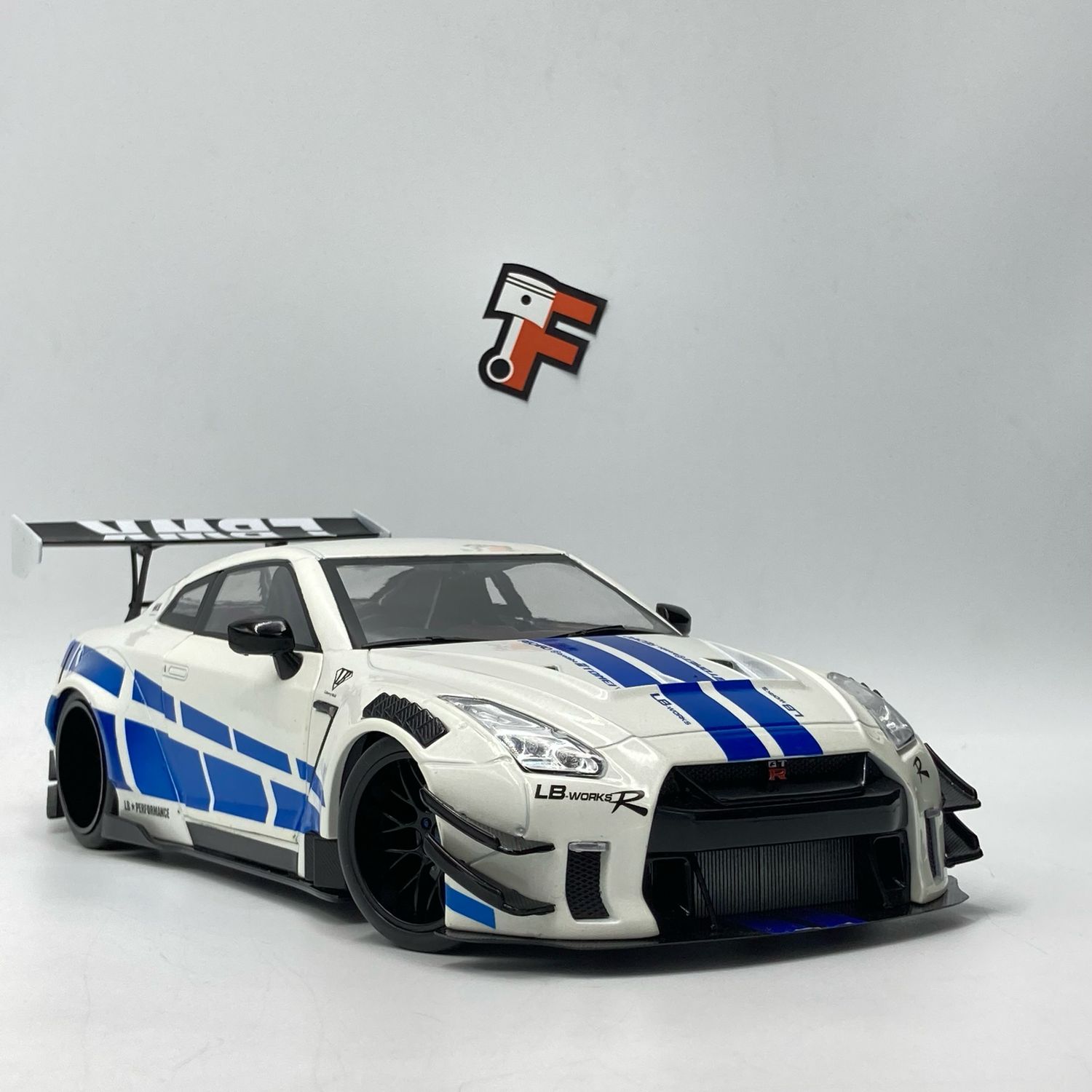 Nissan GT-R R35 W/ Liberty Walk Body Kit 2.0 2024