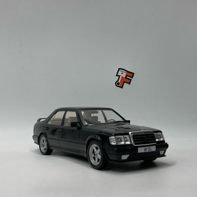 Mercedes-Benz E Class W124 Schwartz 1986