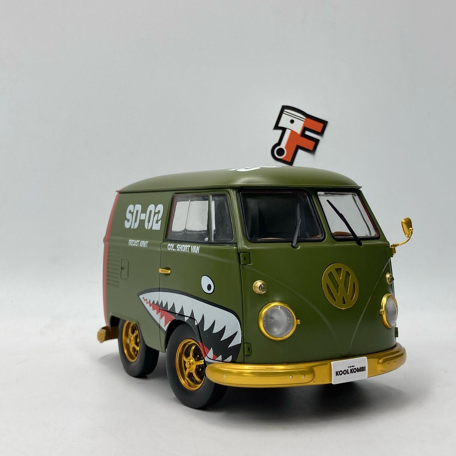Vw Kool Kombi Army Fighter 2023