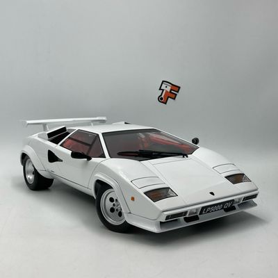 Lamborghini Countach LP 5000 QV Bianco 1985