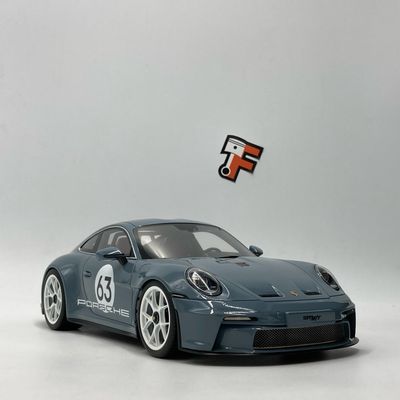 Porsche 911 (992) S/T