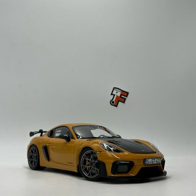 Porsche Cayman GT4 Weissach Bahama Gelb 2023