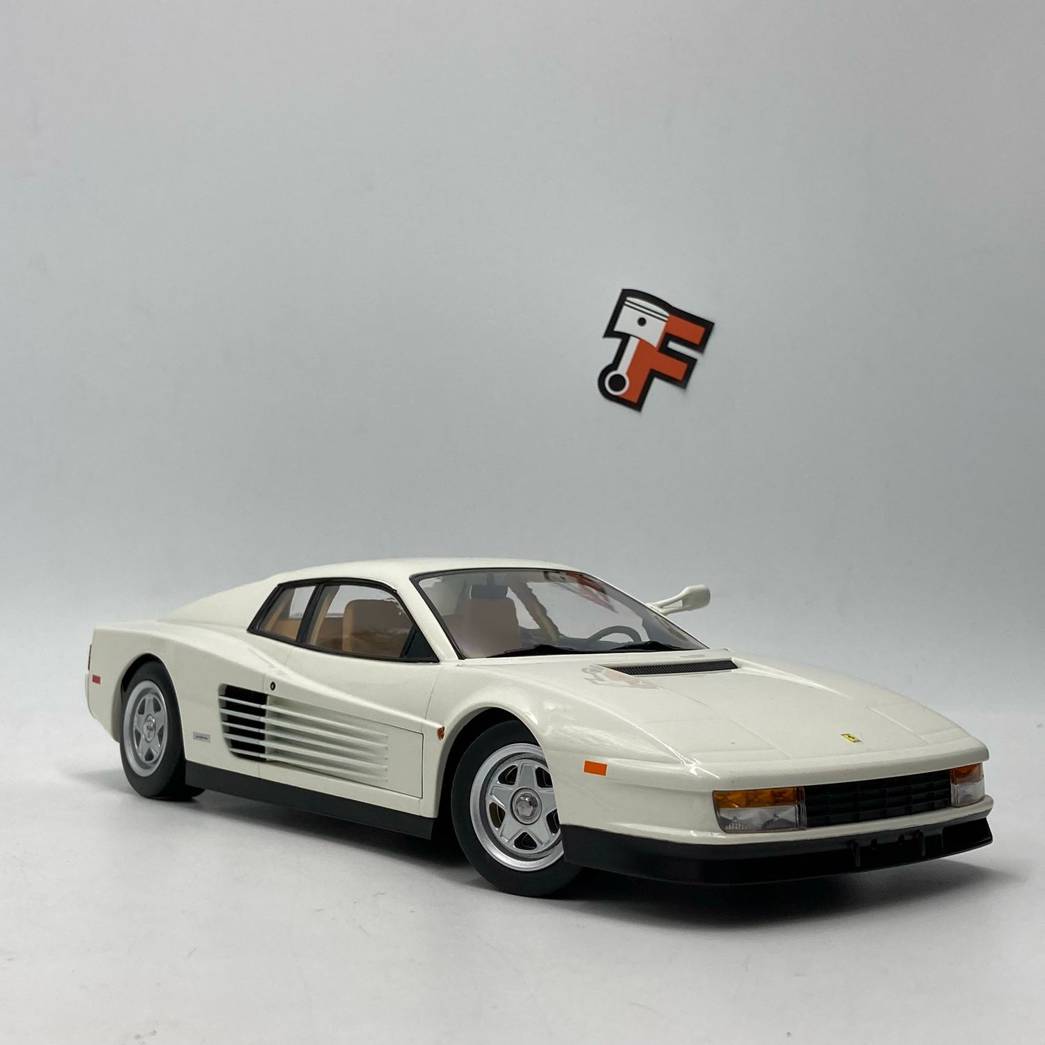 Ferrari Testarossa MKI Monospecchio Bianco 1984