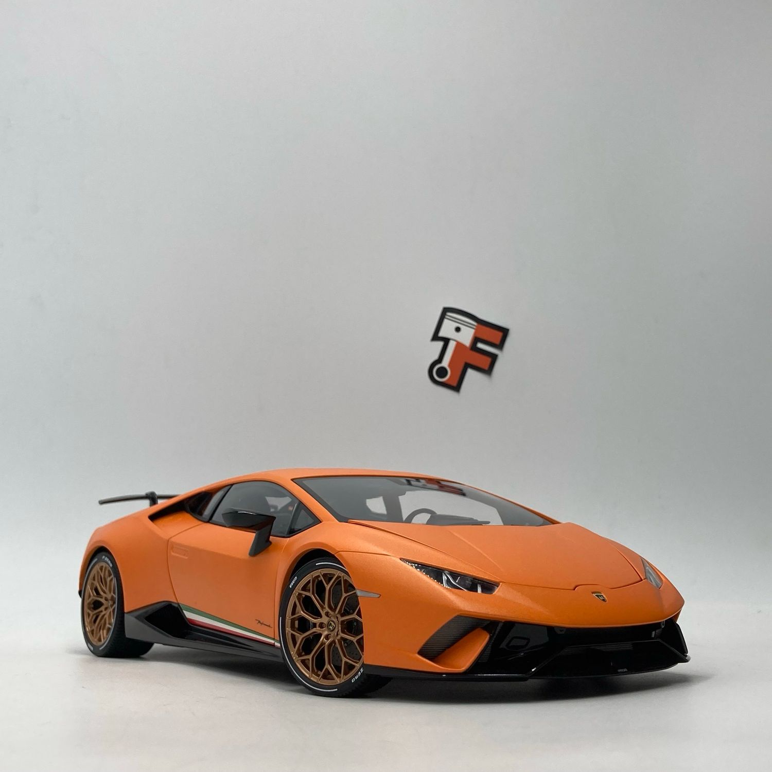 Lamborghini Huracan Performante Arancio Anthaeus 2018