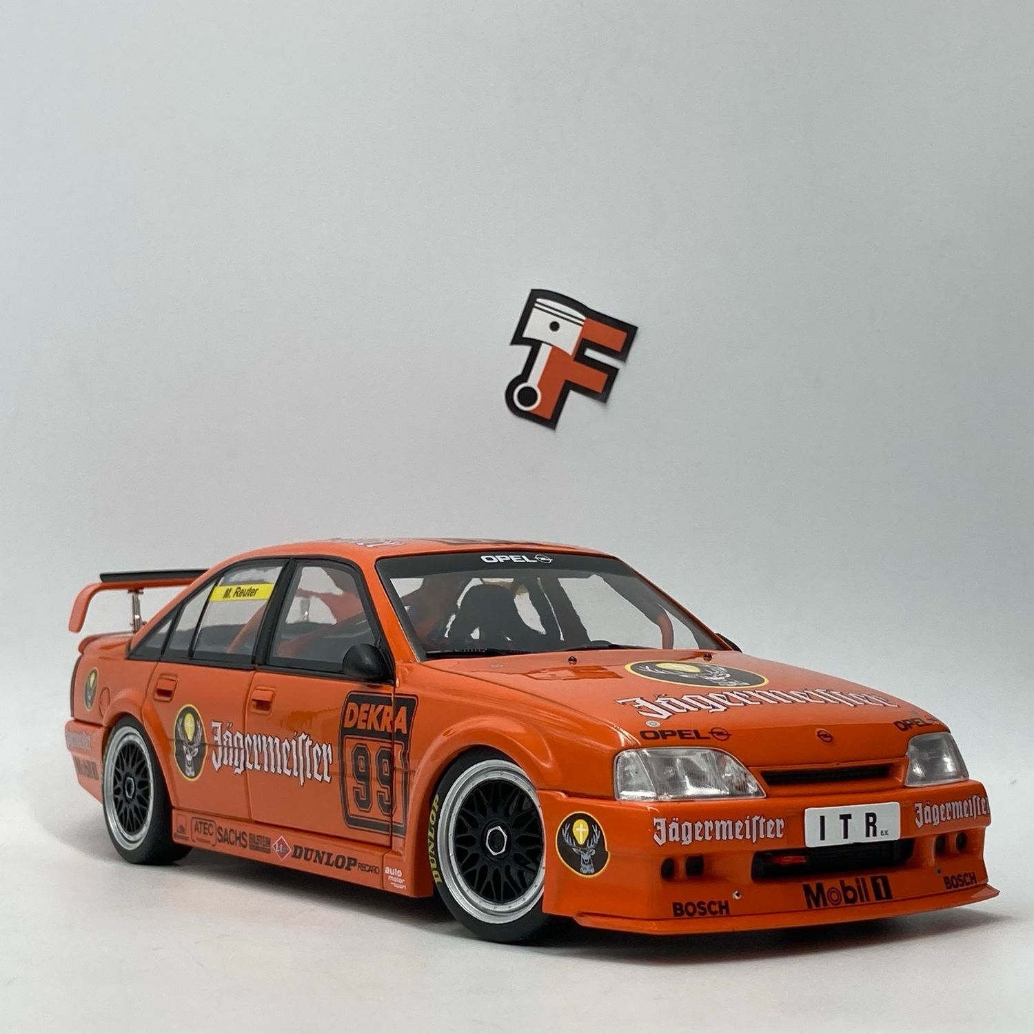 Opel Omega 3000 24V DTM Team Schubel Jägermeister #99 1991