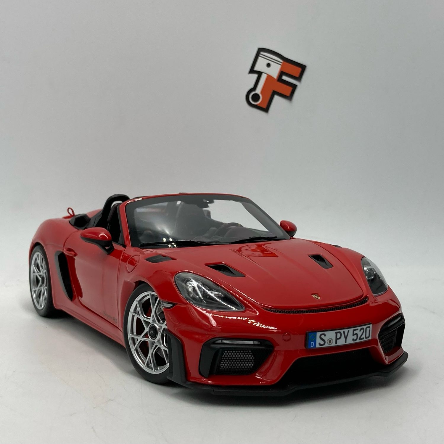 Porsche 718 Spyder RS Guards Red 2023