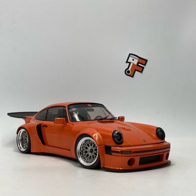 Porsche 911 KS-R Orange 2022