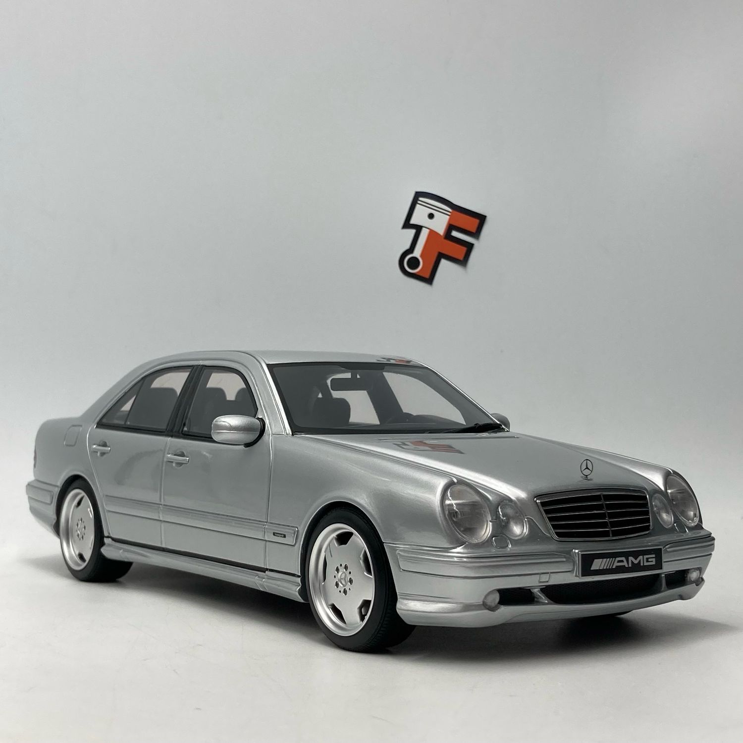 Mercedes E55 AMG W210