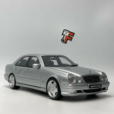 Mercedes E55 AMG W210