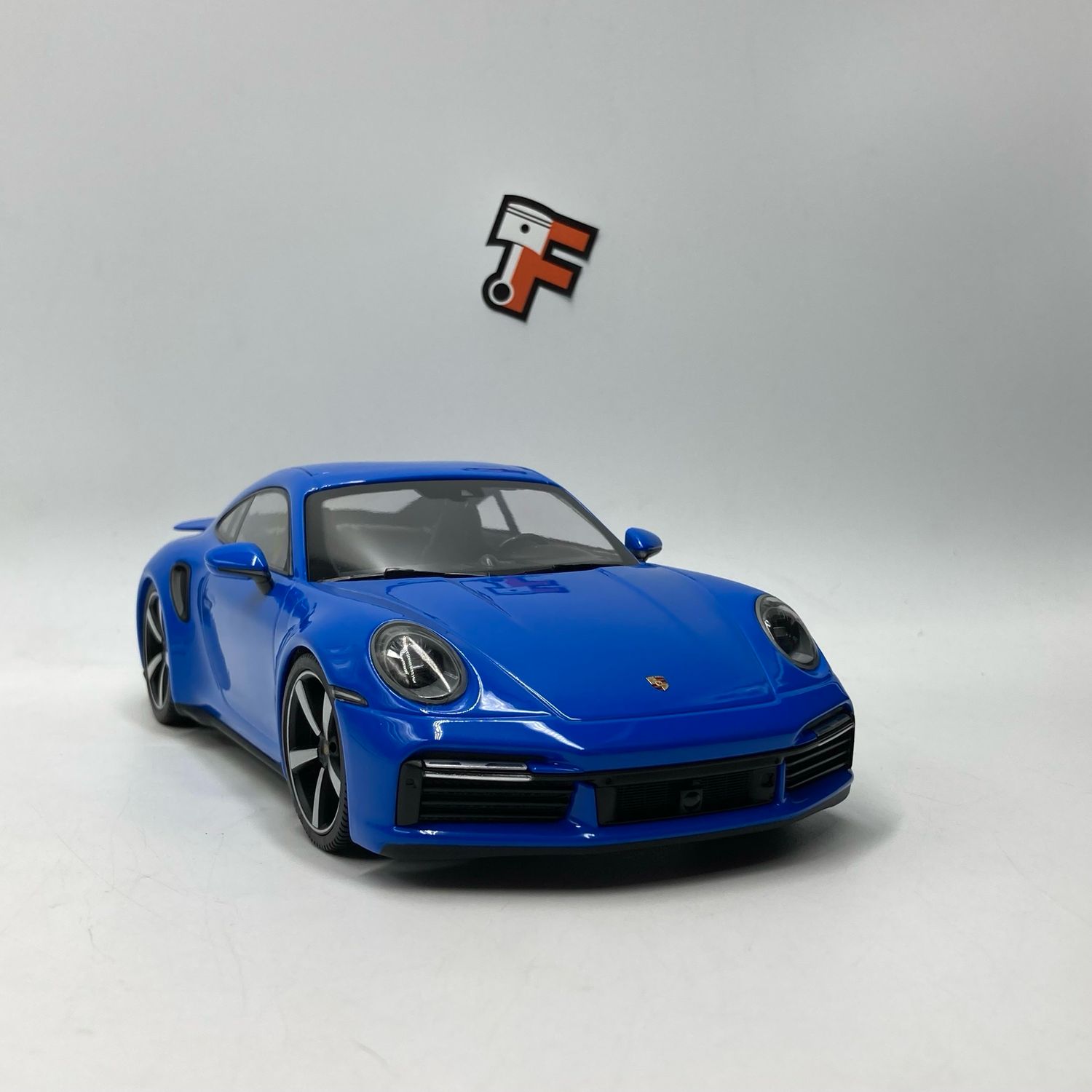 Porsche 911 992 Turbo S Shark Blue