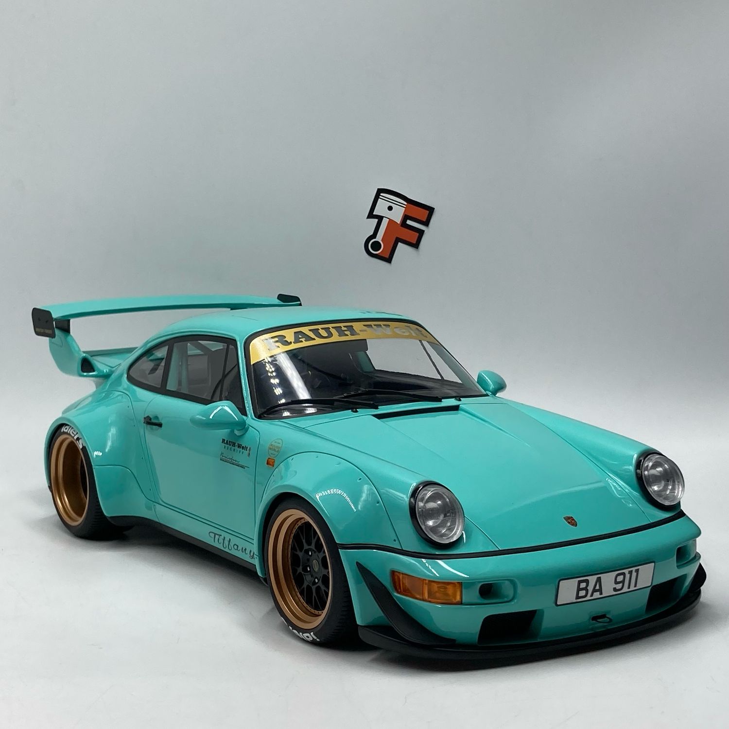 Porsche 911 RWB Tiffany 2020