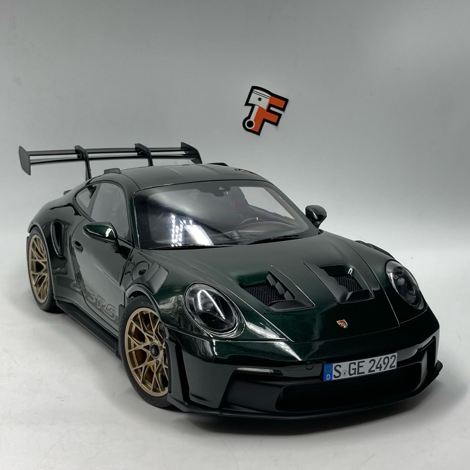 Porsche 911 992 GT3 RS 2022 JetGreen Métal