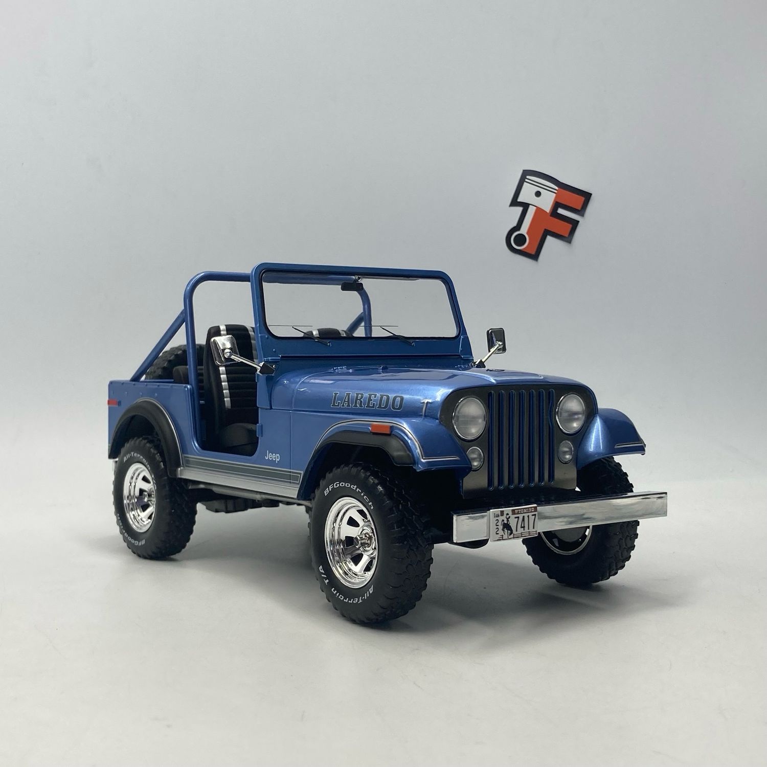 Jeep CJ-7 Laredo Blue